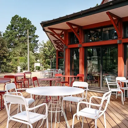 Mileade Les Pleiades 酒店 3*