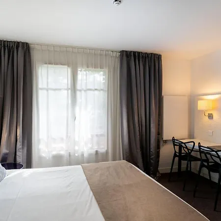 Mileade Les Pleiades Hotel