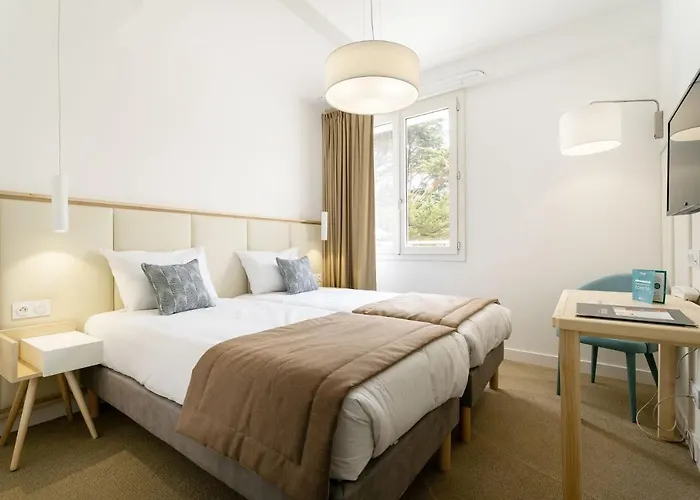 Hotel Mileade Les Pleiades 3*