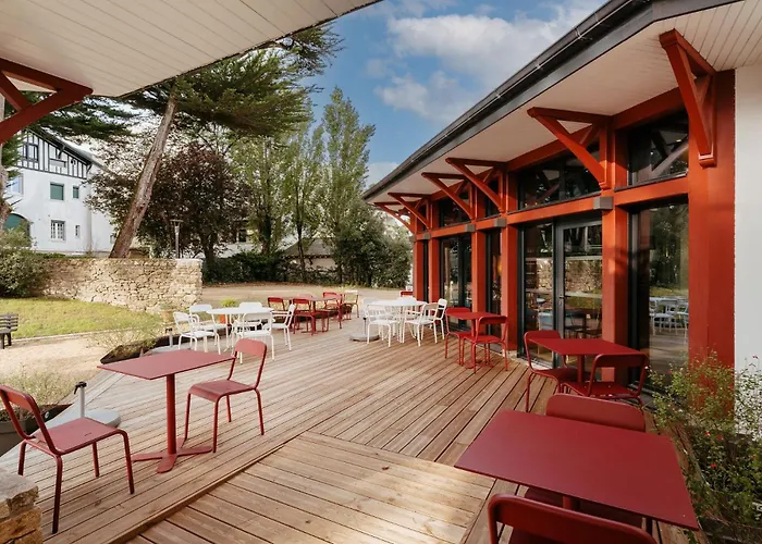 Mileade Les Pleiades Otel