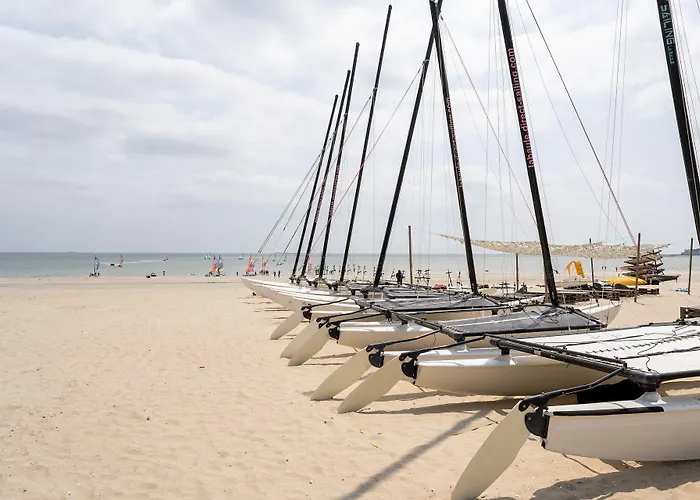 Mileade Les Pleiades Hotel