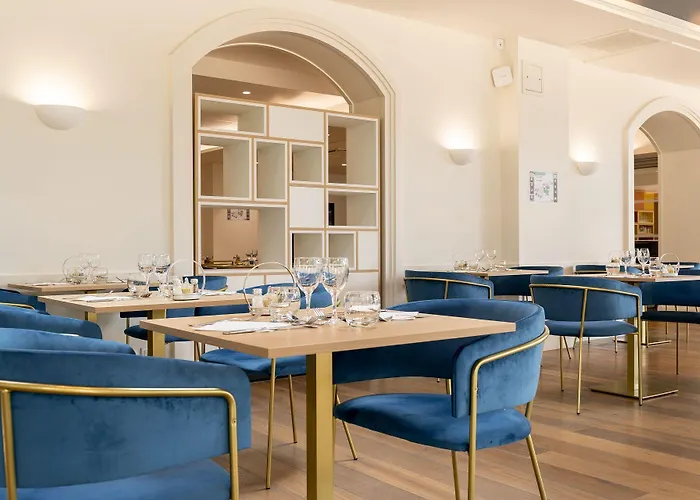 Mileade Les Pleiades Hotel 3*